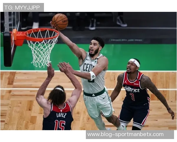 巴特勒上半场表现抢眼5中4砍下15分4板4助助力球队领先