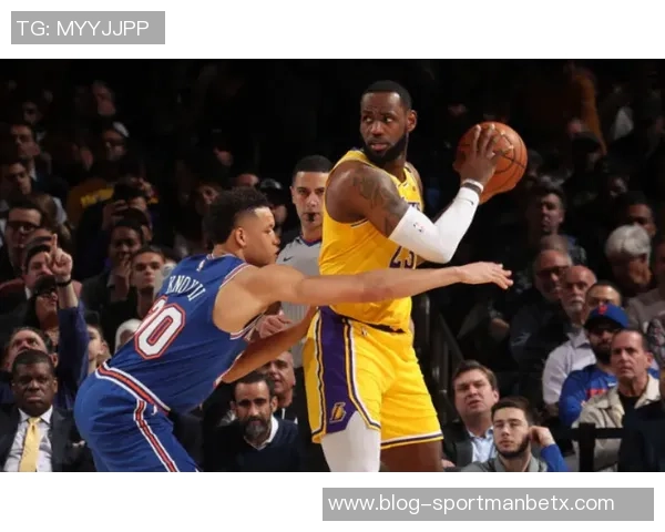 詹姆斯称赞前队友莺歌卡鲁索哈特鲍尔祖巴茨皆以正确方式打球 詹姆斯称赞前队友莺歌卡鲁索哈特鲍尔祖巴茨皆以正确方式打球