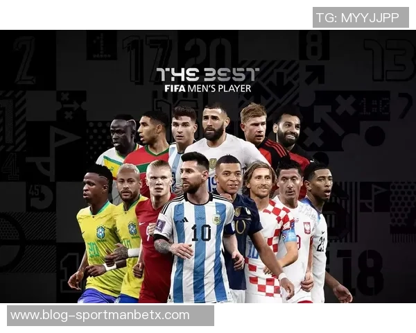 本泽马心目中的最佳足球阵容揭晓大罗C罗梅西领衔锋线小罗齐达内入选